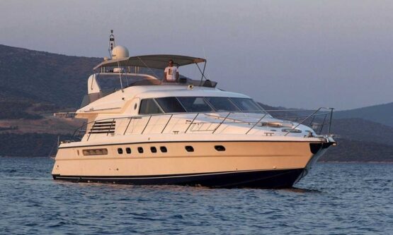 Rental Motoryacht New Dawn